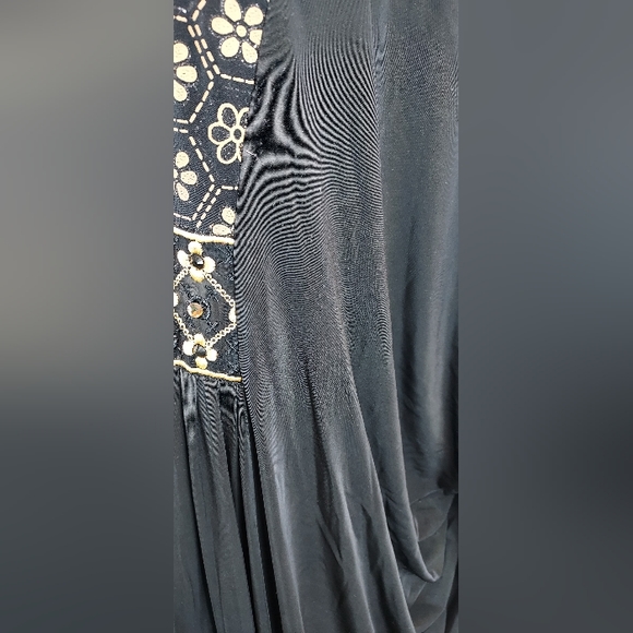 Abaya Muslim Female Dress Attire - Picture 7 of 10